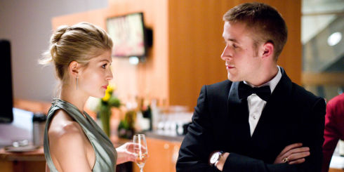 Rosamund Pike und Ryan Gosling in «Fracture»