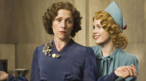 Frances McDormand und Amy Adams in «Miss Pettigrew Lives for a Day»